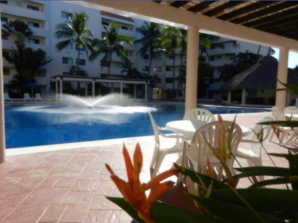 Marina Fiesta Aparthotel Nuevo Vallarta Exterior photo